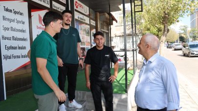 Gebze'de Başkan Büyükgöz’den Güzeller esnafına ziyaret
