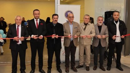 Kütahya’da yöresel lezzetler ve el sanatları görücüye çıktı