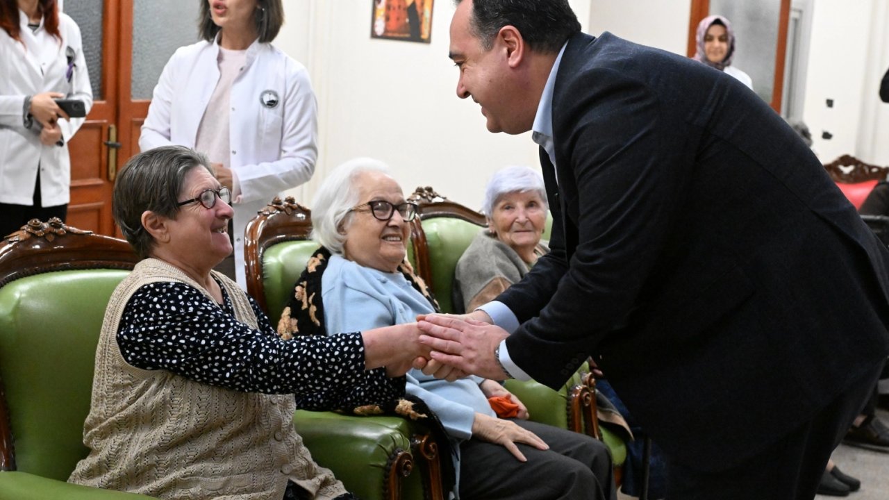 Manisa’da huzurevi ziyareti! Yaşlılara yeni proje sözü