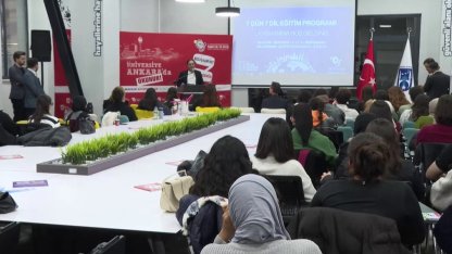 Ankara Büyükşehir'den gençlere ücretsiz '7 Gün 7 Dil' eğitimi
