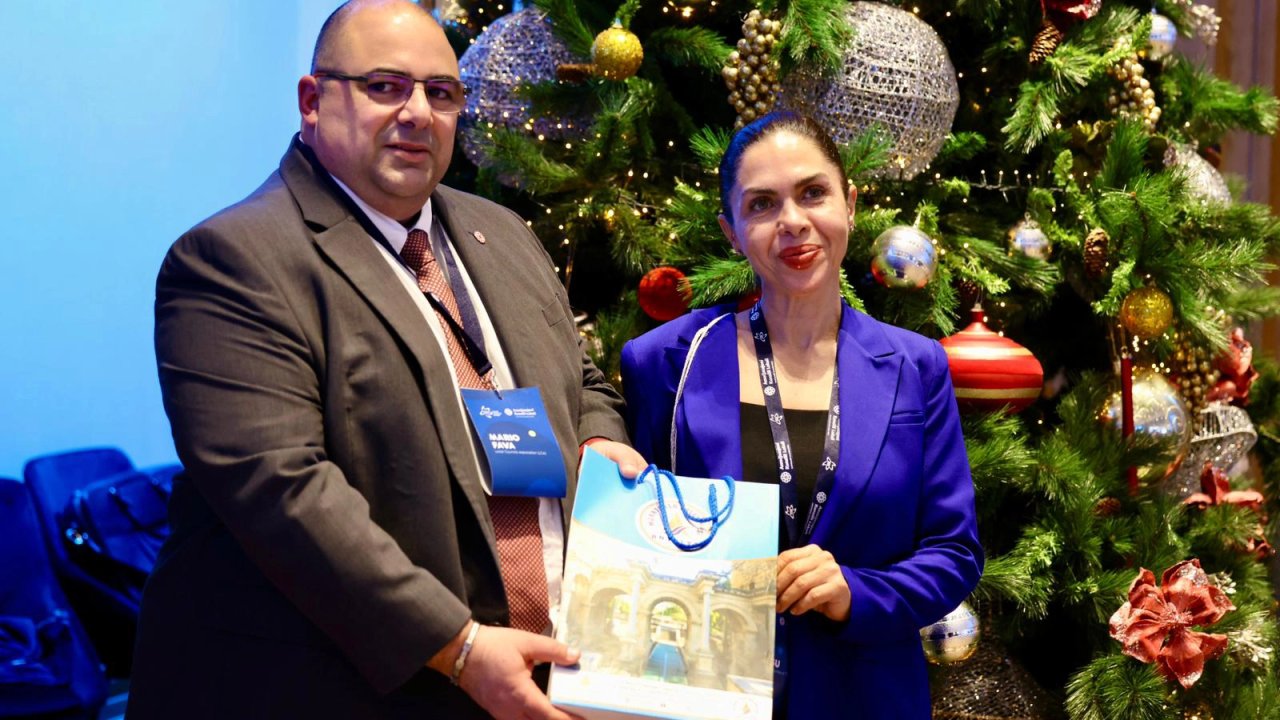 Antalya Muratpaşa liderler zirvesinde