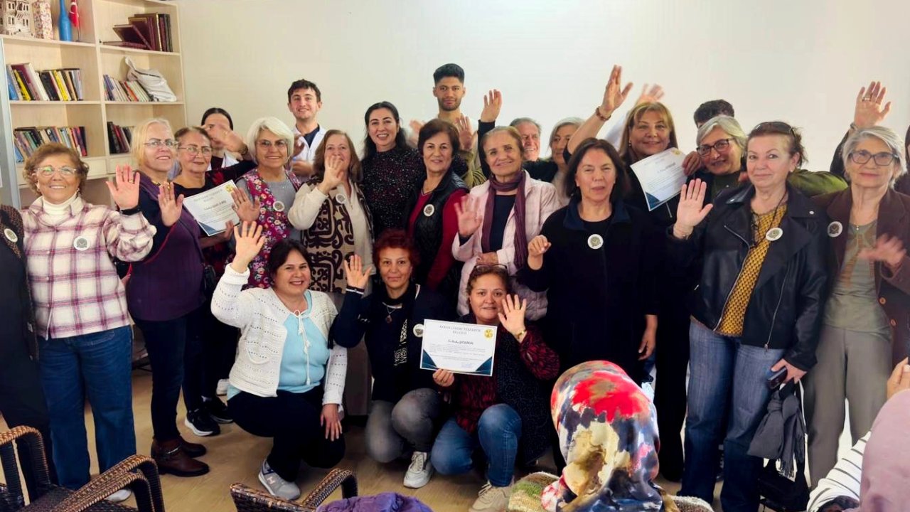 Antalya Muratpaşa’da 60 yaş üstüne sağlıklı yaşam rozeti