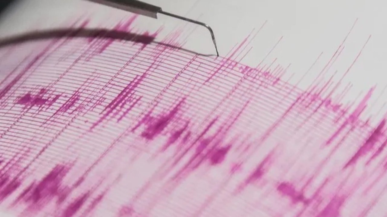 Antalya Serik&#039;te 4,9 büyüklüğünde deprem
