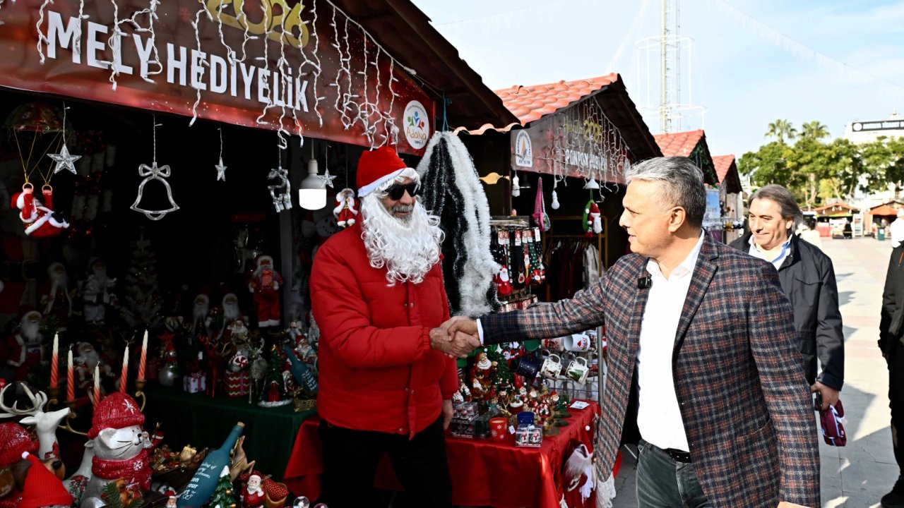Antalya'da Başka Uysal’dan Yeni Yıl Çarşısı’na ziyaret