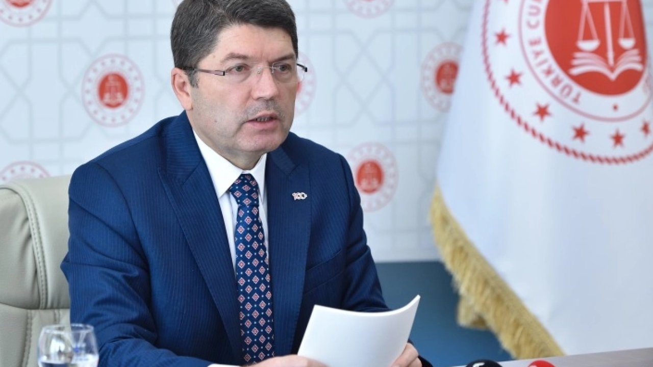 Bakan Tunç: 17-25 Aralık kumpası tarihin çöp sepetine atıldı