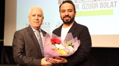 Başkan Bozbey'den gençlere 'hayal kurun' tavsiyesi