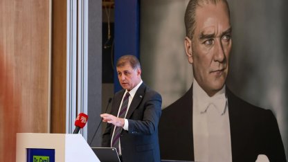 Başkan Tugay Burdur'da konuştu: Kendi kendine yeten şehirler artık bir gereklilik