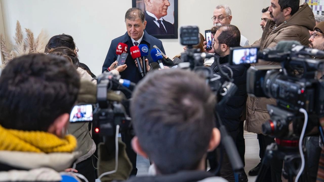 Başkan Tugay: İzmir’de her ilçeye eşit hizmet