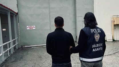 Bilecik’te aranan dolandırıcı kıskıvrak yakalandı