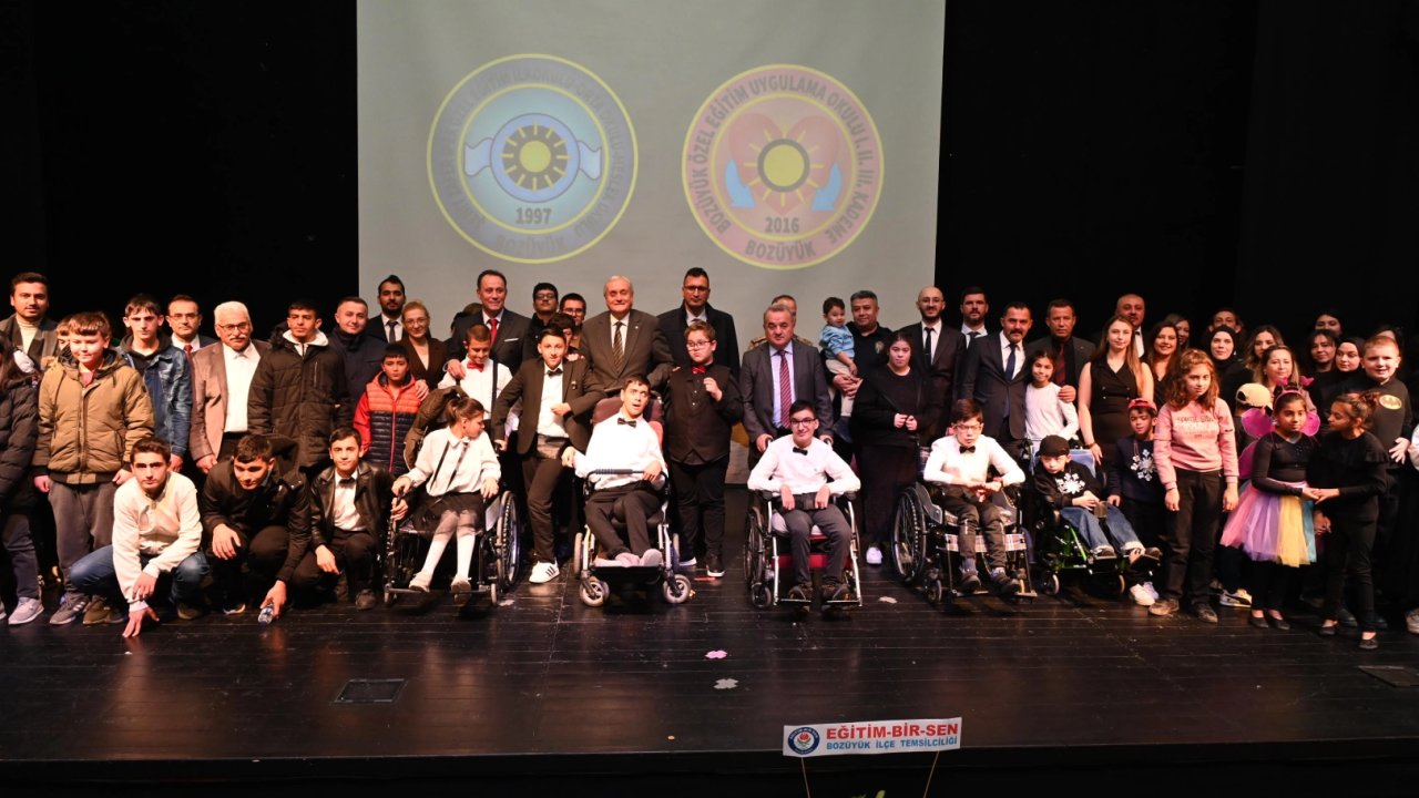 Bozüyük&#039;te 3 Aralık farkındalığı