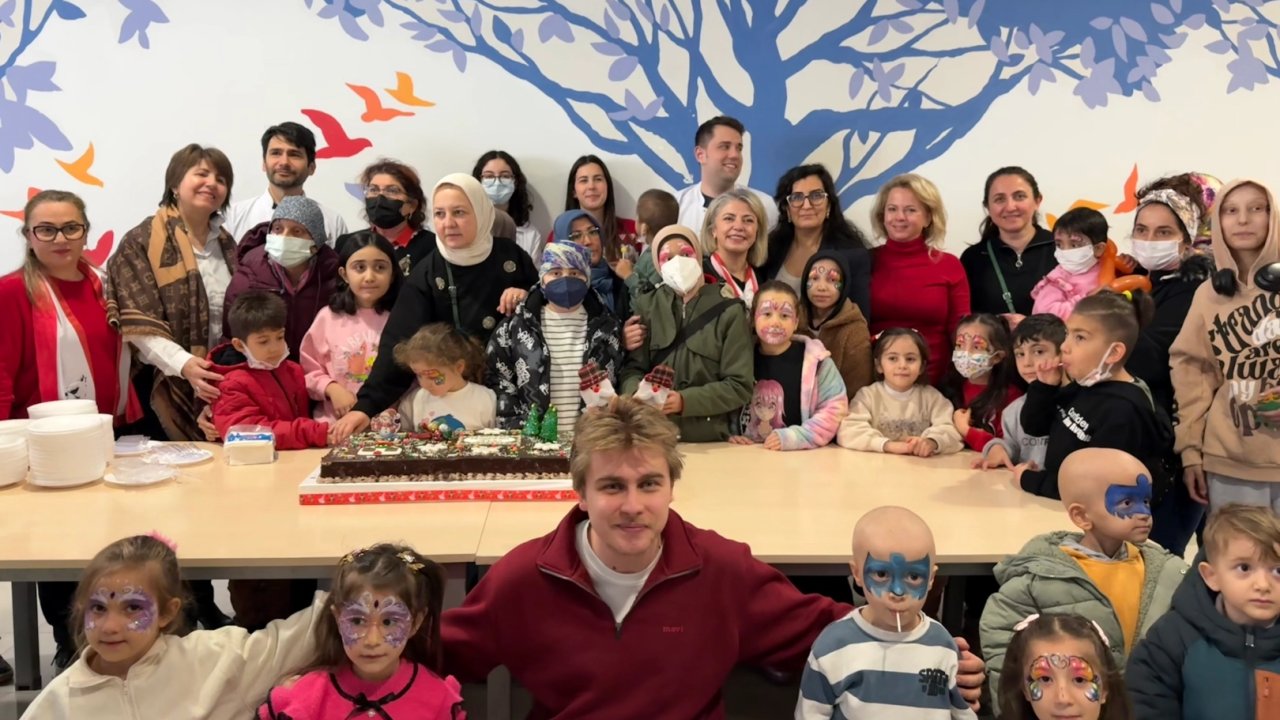 Bursa LÖDER’den lösemili çocuklara renkli yılbaşı partisi