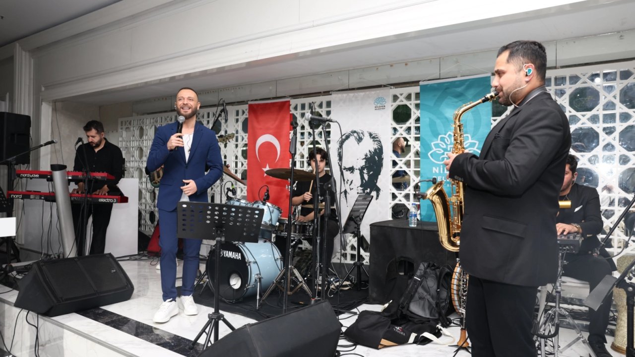 Bursa Nilüfer&#039;de &#039;Bizim Ev&#039;de 14. yıl coşkusu