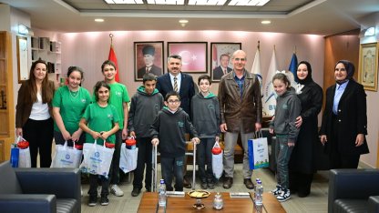 Bursa Yıldırım engelleri sevgiyle aşıyor