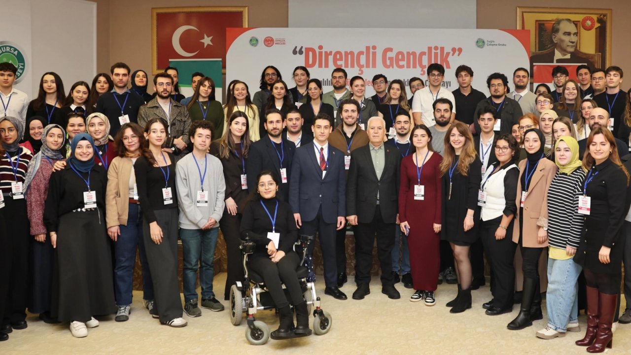 Bursa'da bağımlılıkla mücadelede söz gençlerde