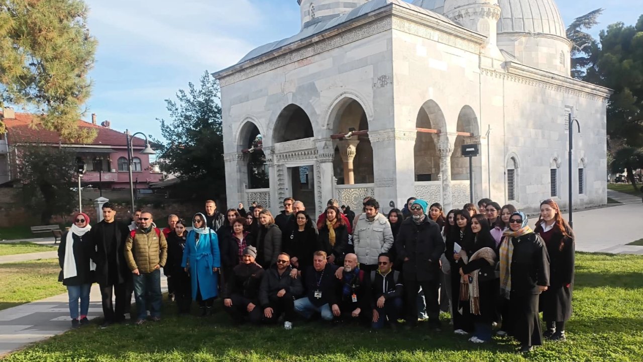 Bursa'da turist rehberlerinden İznik'e eğitim turu