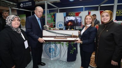 Cumhurbaşkanı Erdoğan’a Başkan Tekin’den özel hediye