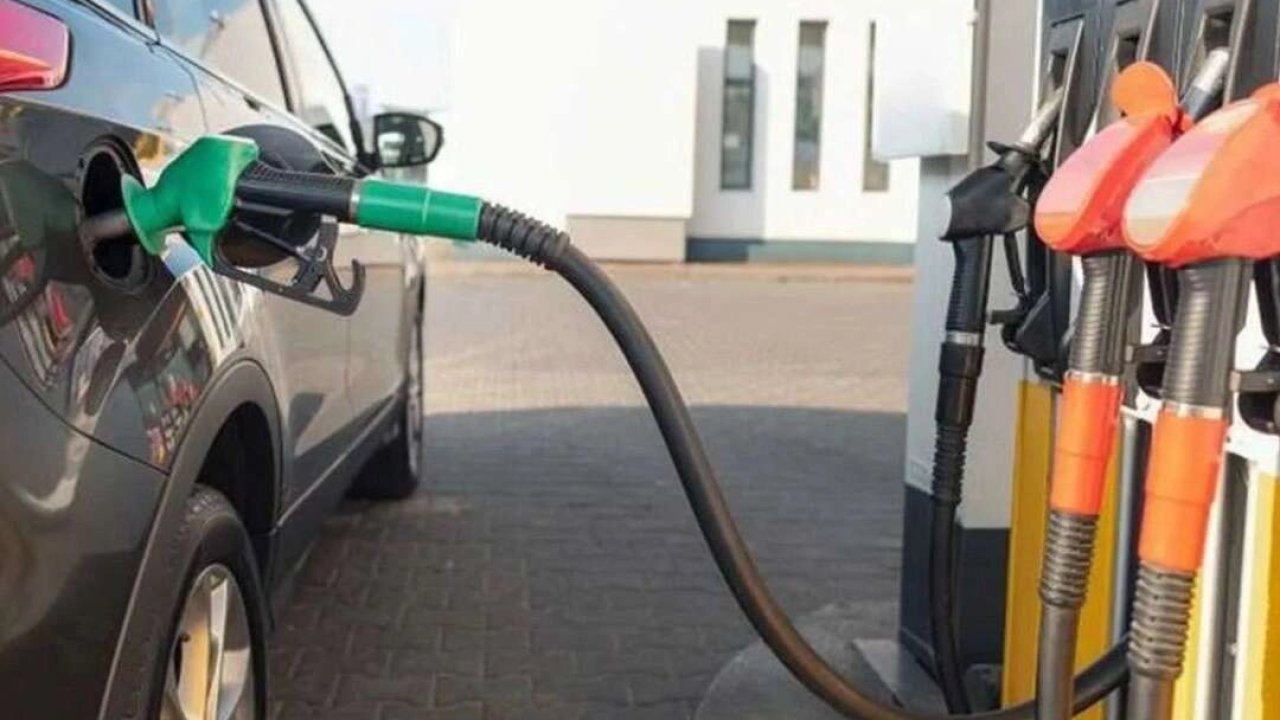 Depoları doldurmayın! Akaryakıta indirim geliyor