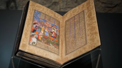 Dünyada bir ilk: 70 cilt Mesnevî 'Mana ve Nakış' sergisinde