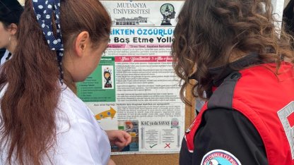 Geleceğin hemşireleri Mudanya'da sağlık için buluştu