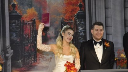 Görkemli düğün mutluluk saçtı