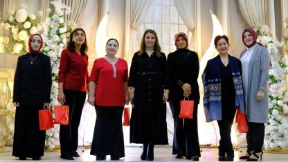 İlham veren kadınlar Gölcük’te moral depoladı