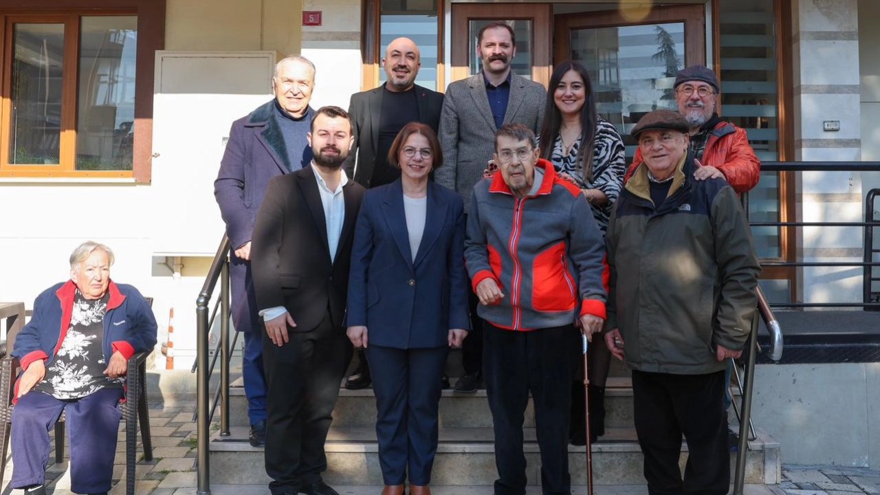 İstanbul'da usta sanatçı Zihni Göktay’a vefa ziyareti