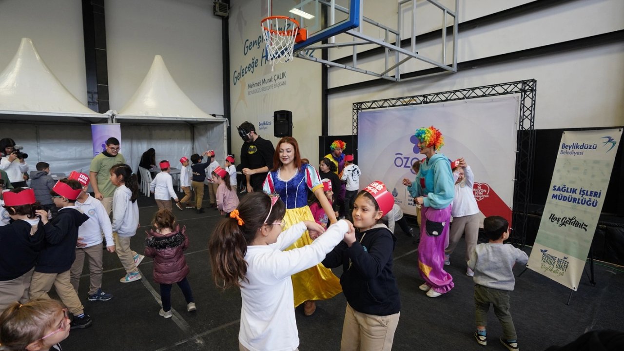 İstanbyl Beylikdüzü’nde Sosyal Belediyecilik Şenliği