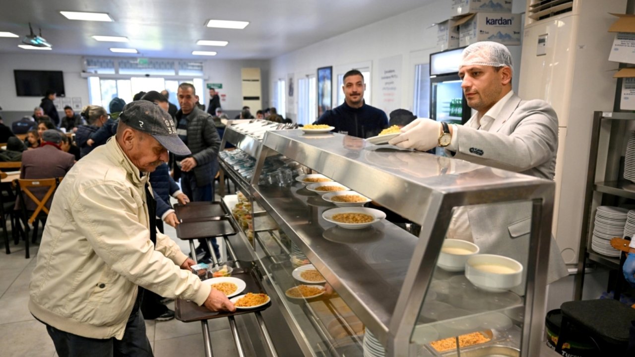 İzmir Bornova Kent Lokantaları’ndan anlamlı dayanışma