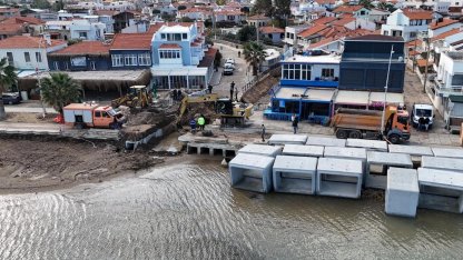 İzmir Yeni Foça’da taşkın kabusu sona erdi