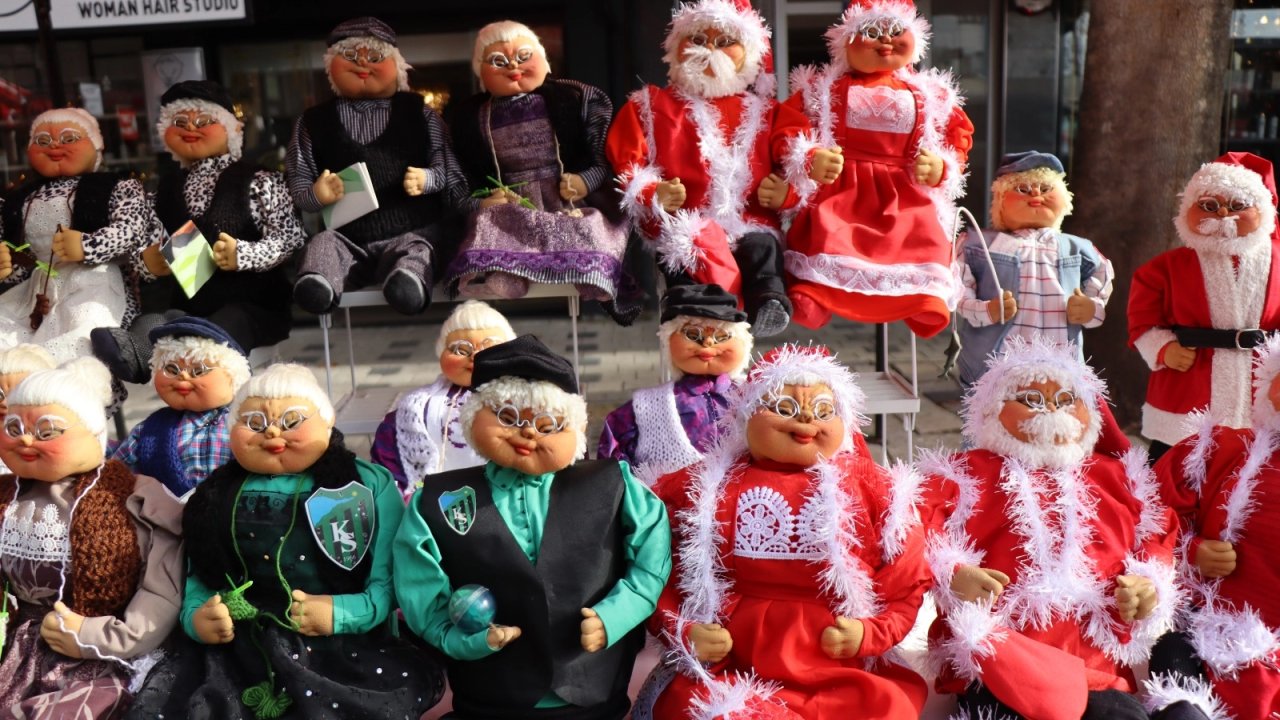 İzmit’te yeni yıl heyecanı Köseoğlu Sokak Şenliği&#039;nde