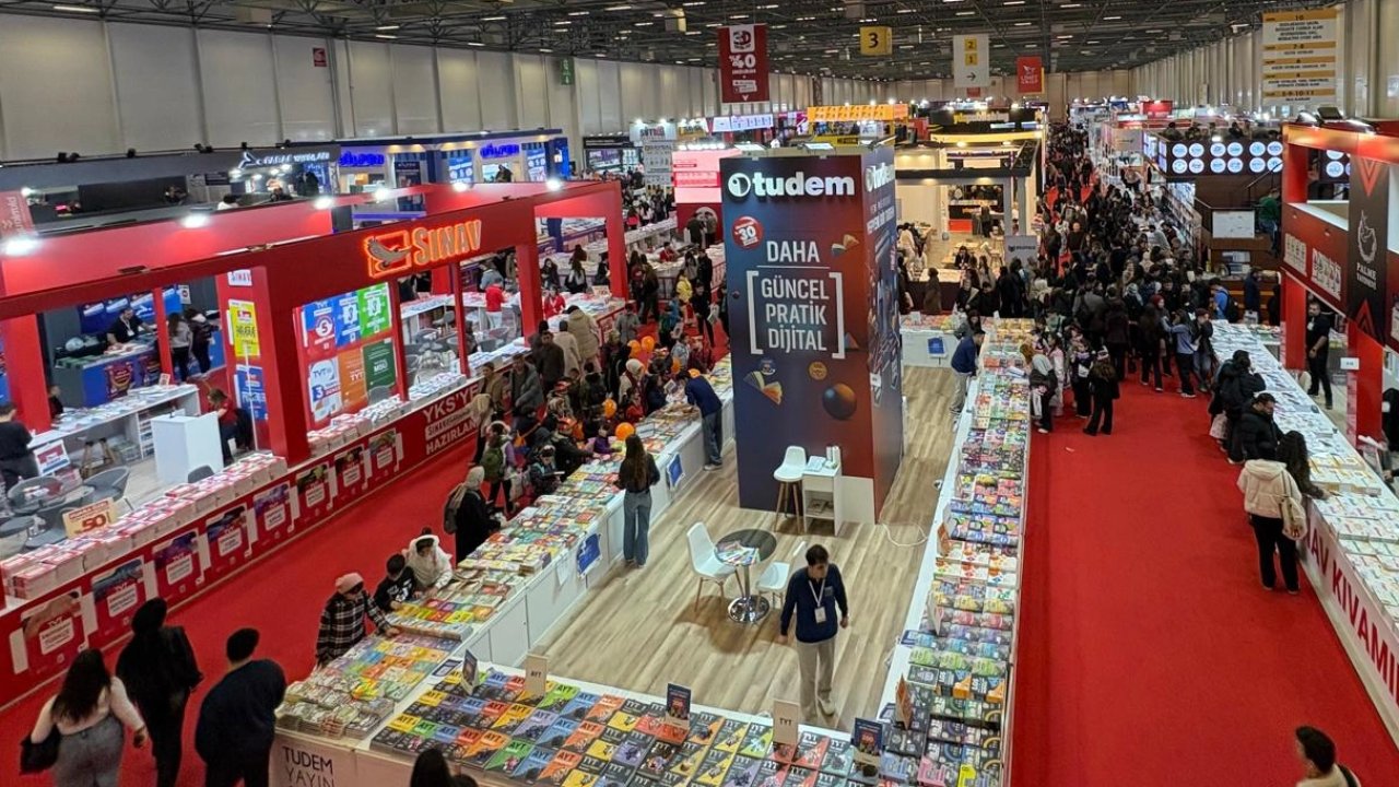 Keşanlı 8. sınıf öğrencileri Tüyap Kitap Fuarı'nda