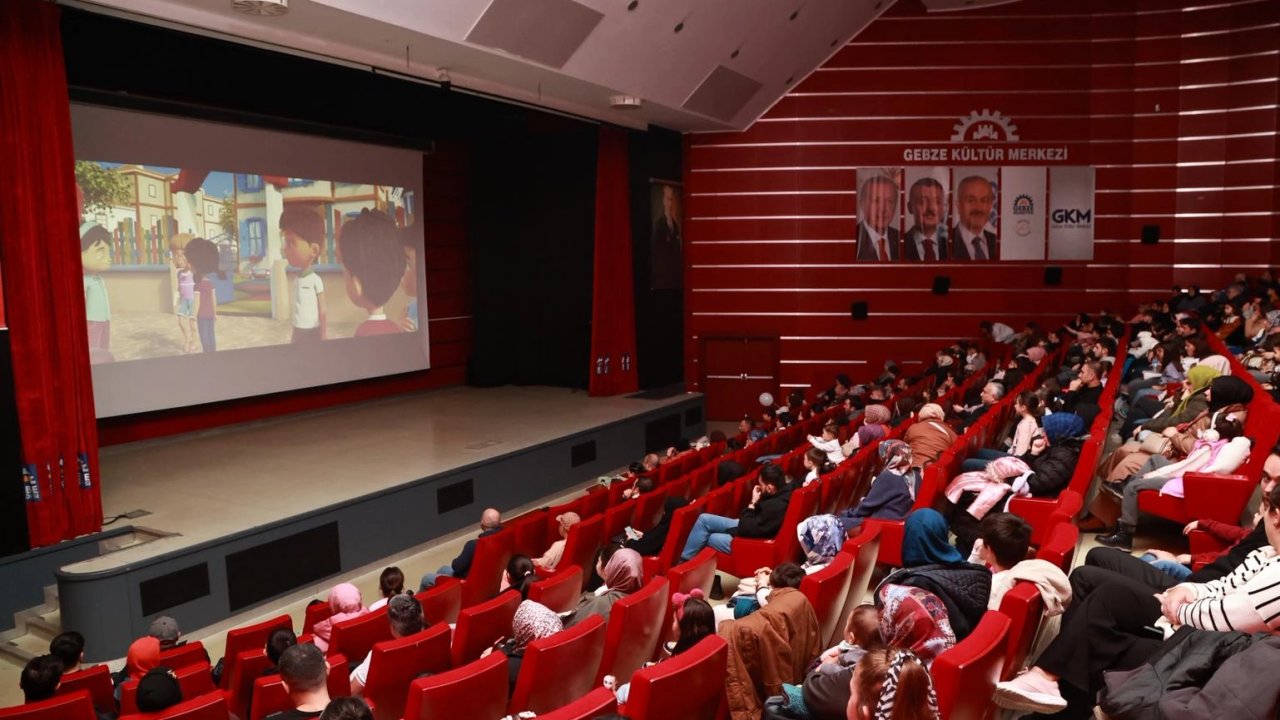 Kocaeli Gebze’de çocuklar sinema keyfi yaşadı