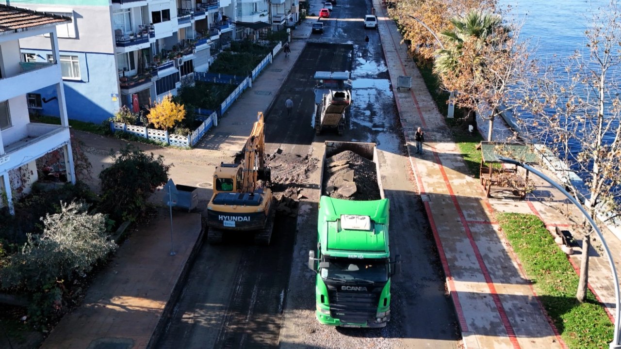 Kocaeli Gölcük Halıdere Sahil Caddesi&#039;ne kapsamlı yenileme