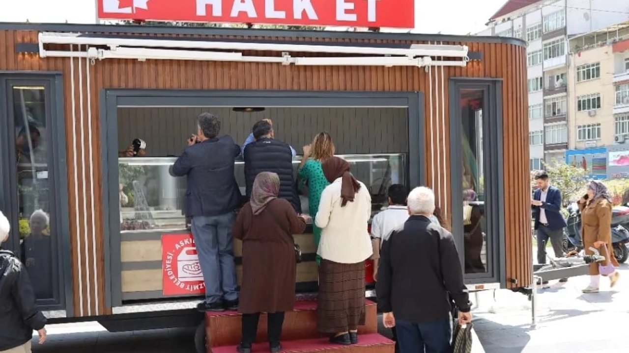 Kocaeli İzmit Halk Et Aracı bugün Kuruçeşme’de