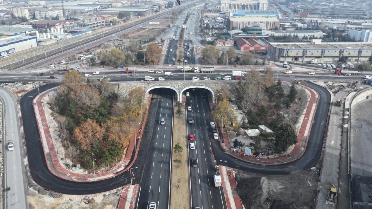 Konya Marangozlar Köprülü Kavşağı&#039;nda iki şerit açıldı