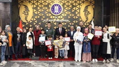 Kütahya'da Başkan Kahveci, özel öğrencileri ağırladı