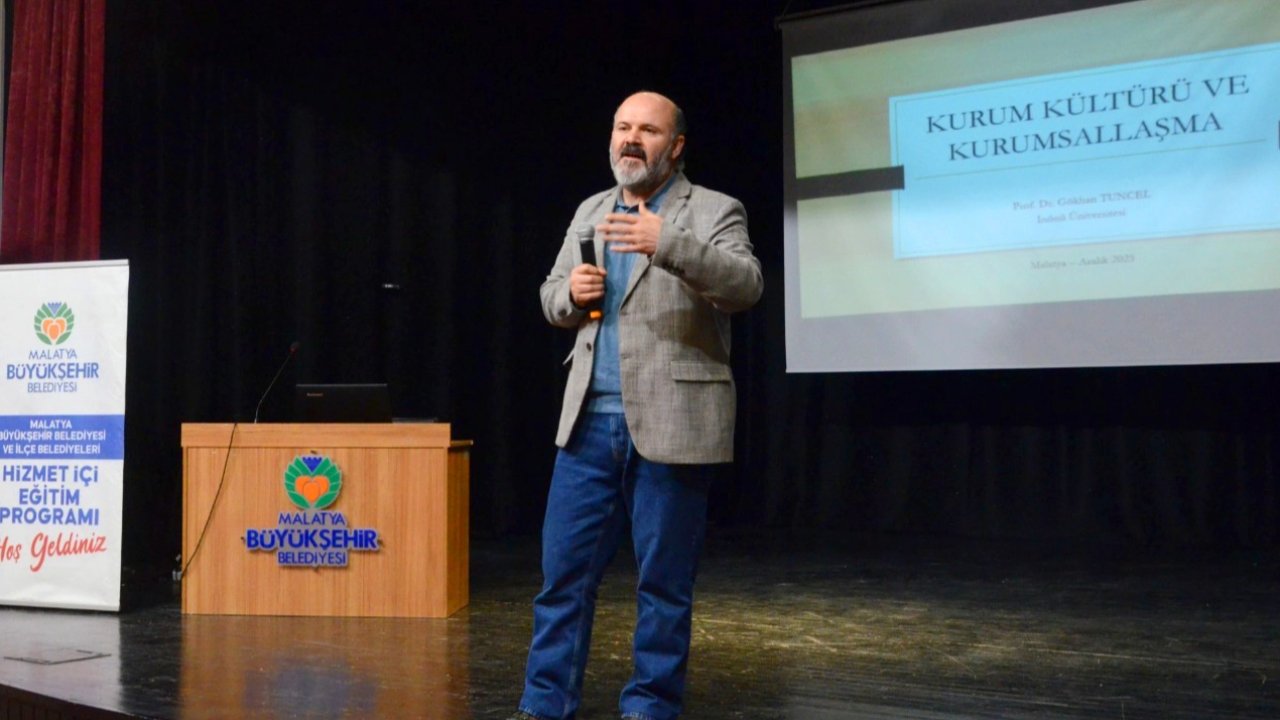 Malatya Büyükşehir'den hizmet içi düzenlendi