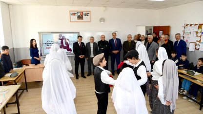 Malatya’da Başkan Er öğrencilerle buluştu