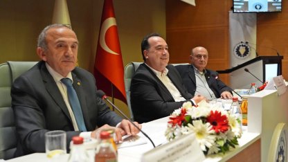 Manisa'da Başkan Dutlulu, Ticaret Odası'nda iş insanlarıyla buluştu