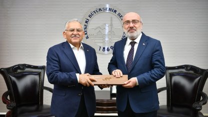 Memduh Büyükkılıç'tan KAYÜ'ye gastronomi teşekkürü