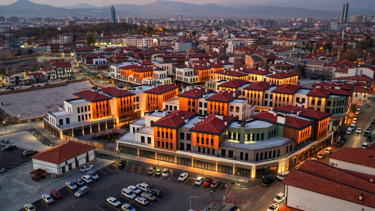 Meram&#039;ı dev projesi Suriçi Çarşısı&#039;nda üçüncü final