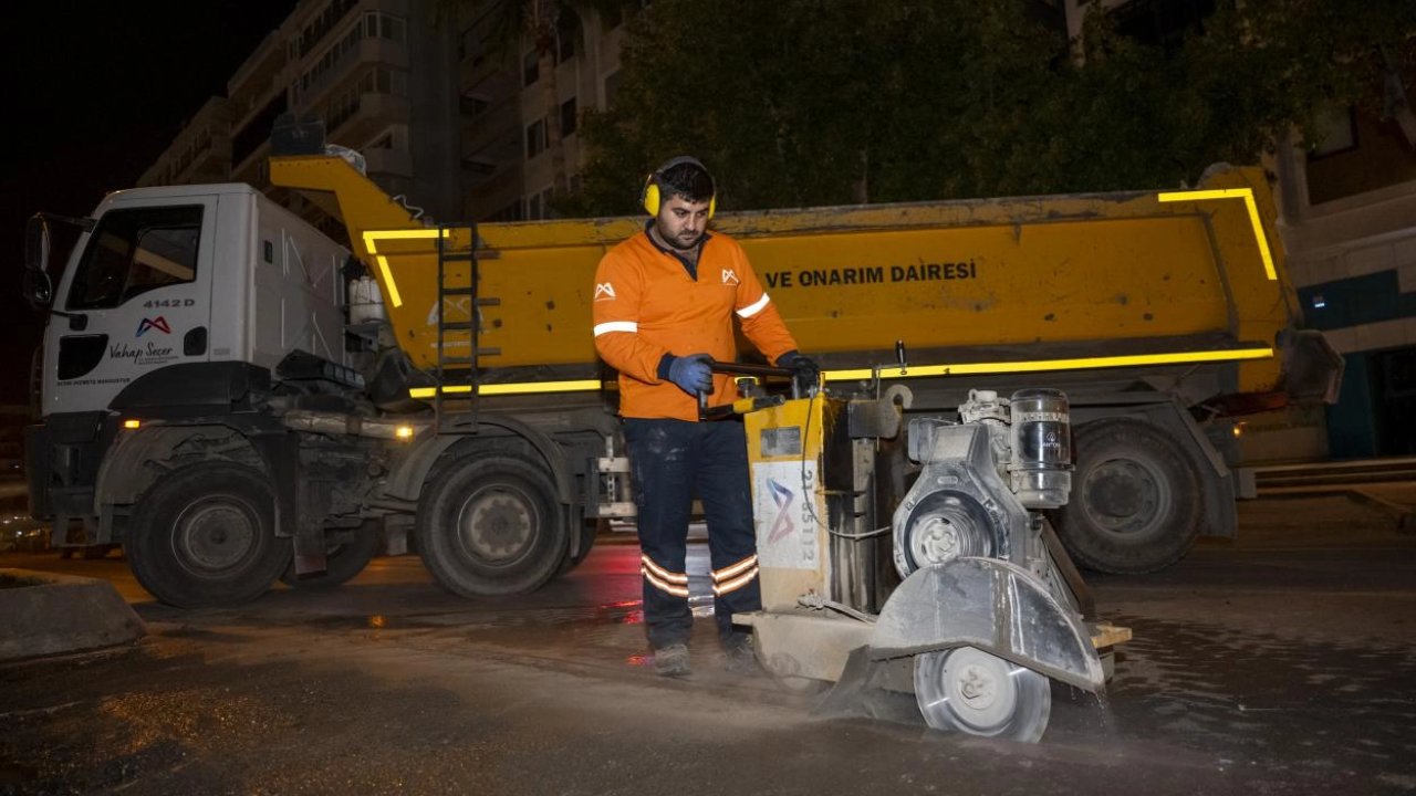 Mersin’de yol güvenliği için gece çalışması