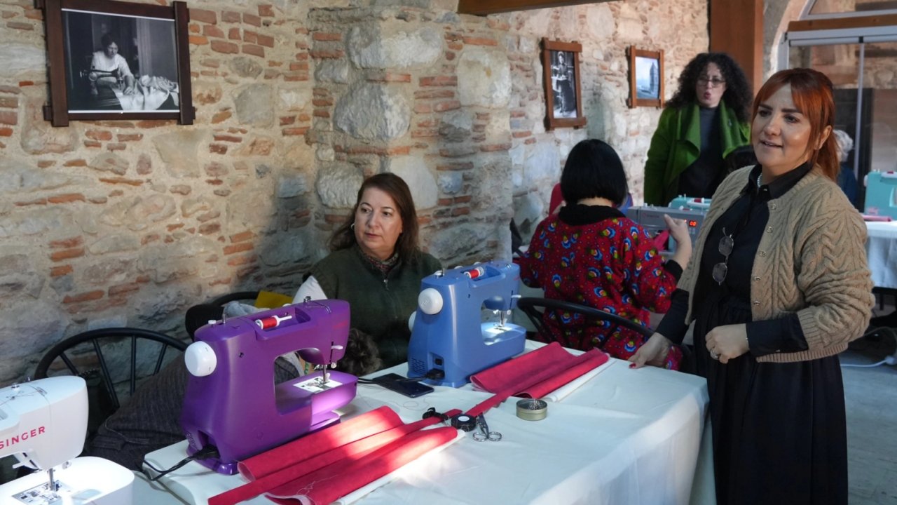 Muğla Milas'ta el emeği çantalar üretildi