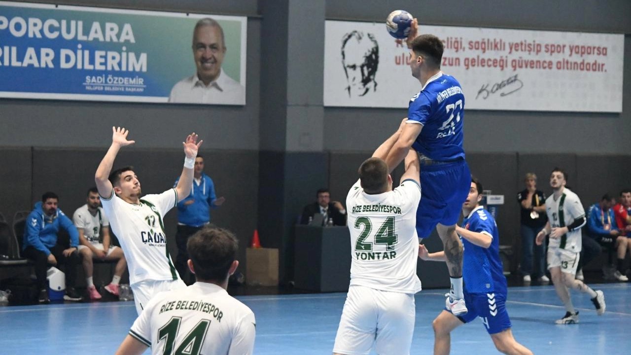 Nilüferli hentbolcular Rize&#039;yi mağlup etti