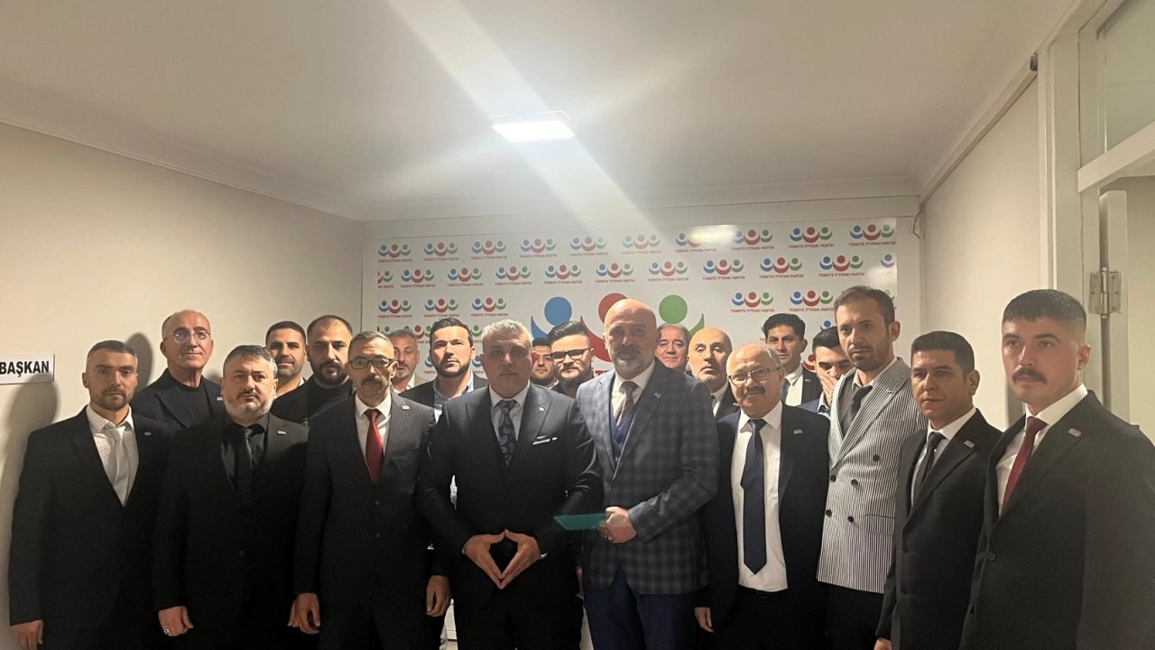 Türkiye İttifak Partisi Bursa teşkilatı tanıtıldı
