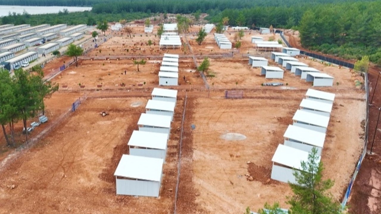 Antalya Büyükşehir’den sokak köpeklerine özel yaşam alanı