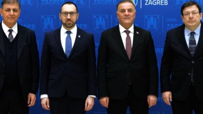 Başkan Erkek Zagreb’de B40 zirvesinde