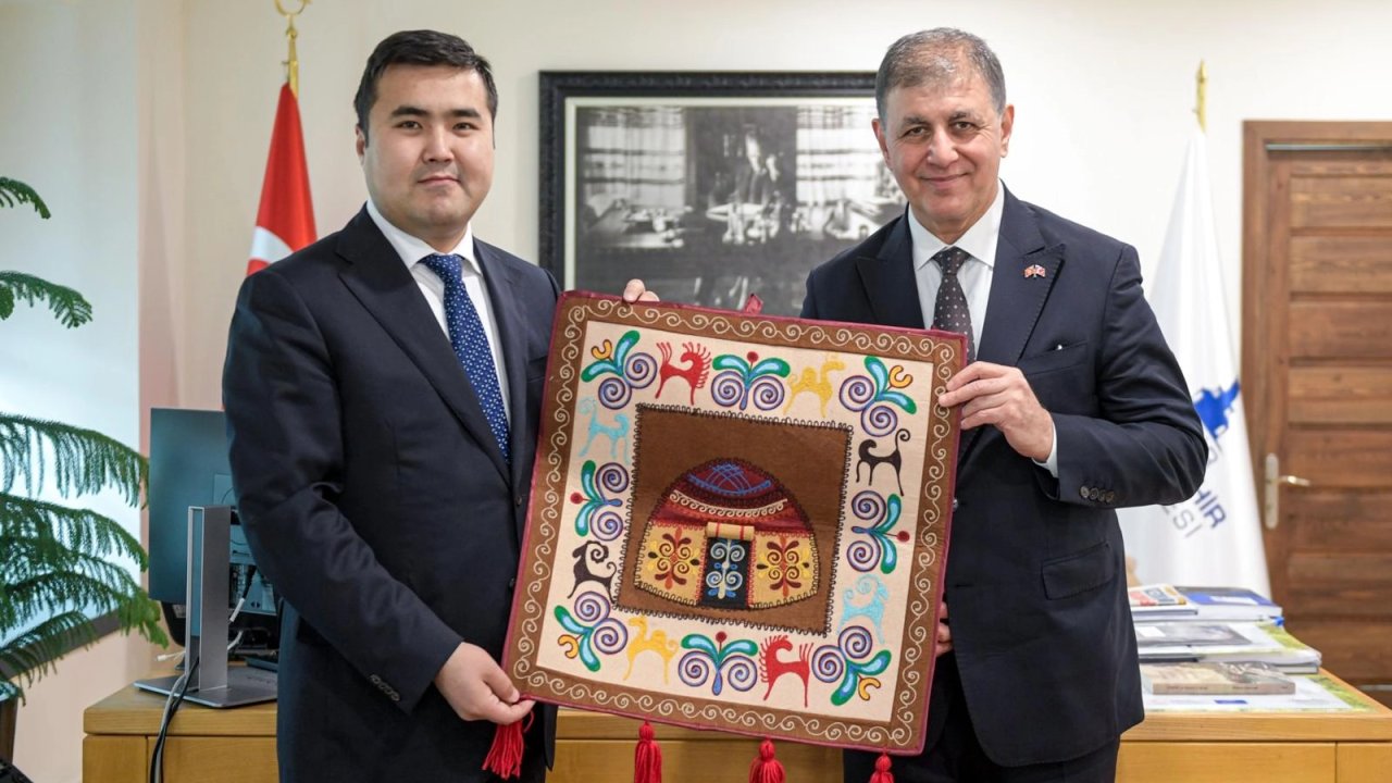 Başkan Tugay, Kırgızistan heyetini İzmir’de ağırladı
