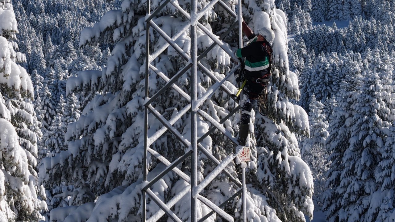 Beyaza cennet Uludağ'da enerji mesaisi