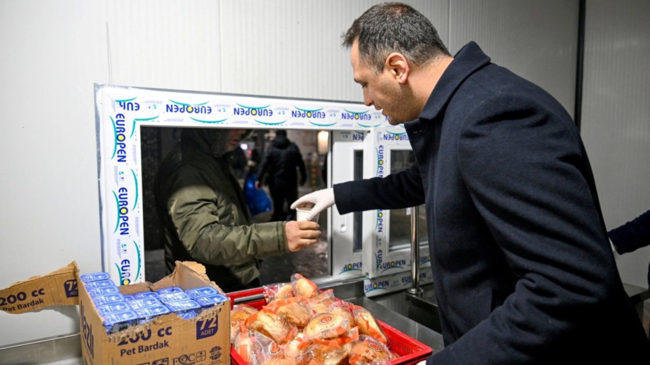 Bornova’da soğuk günlere karşı sıcak dayanışma